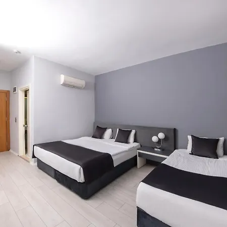 Expo Park Hotel 3*